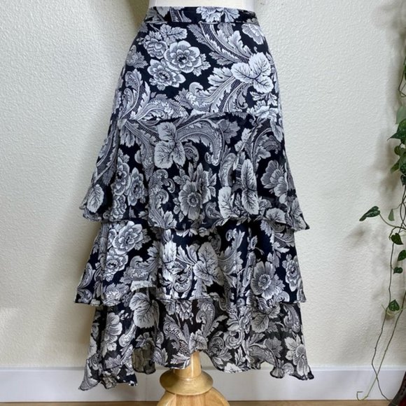 White House Black Market Dresses & Skirts - White House Black Market Silk Floral Ruffle WHBM Flow Anthro Western Country